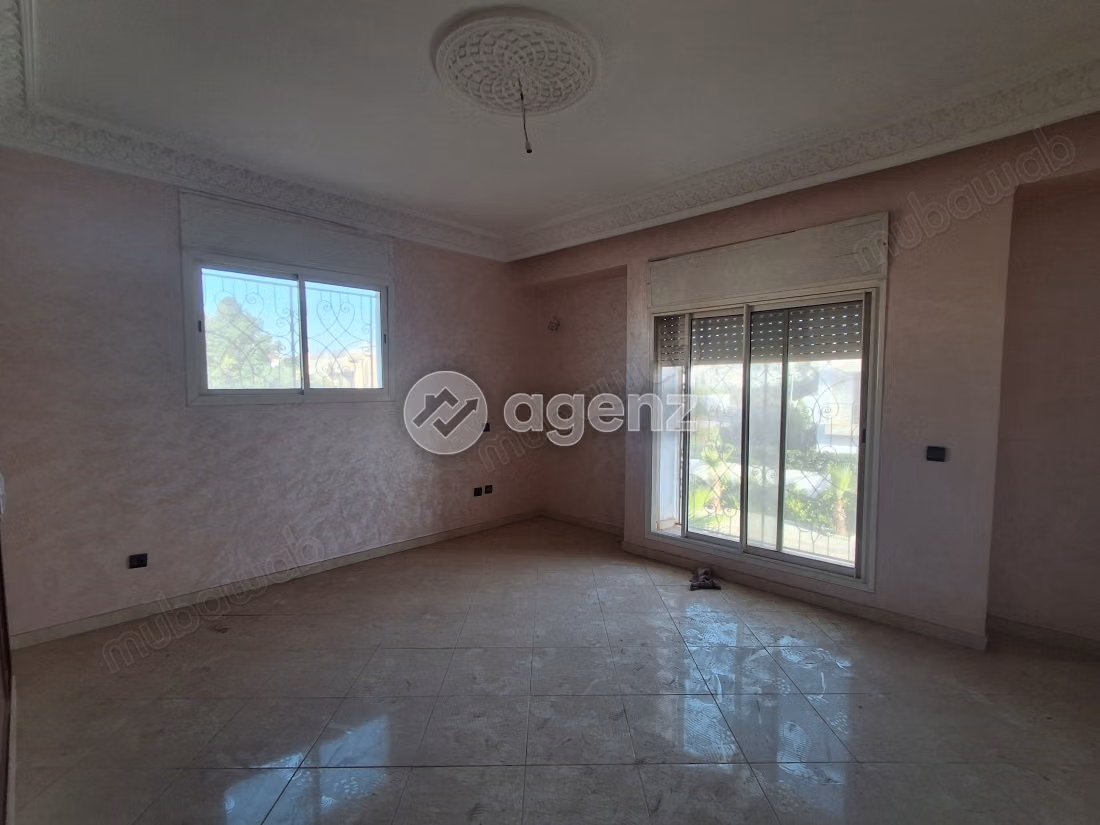 Villa in vendita 300 m², 4 camere Farah Essalam Casablanca