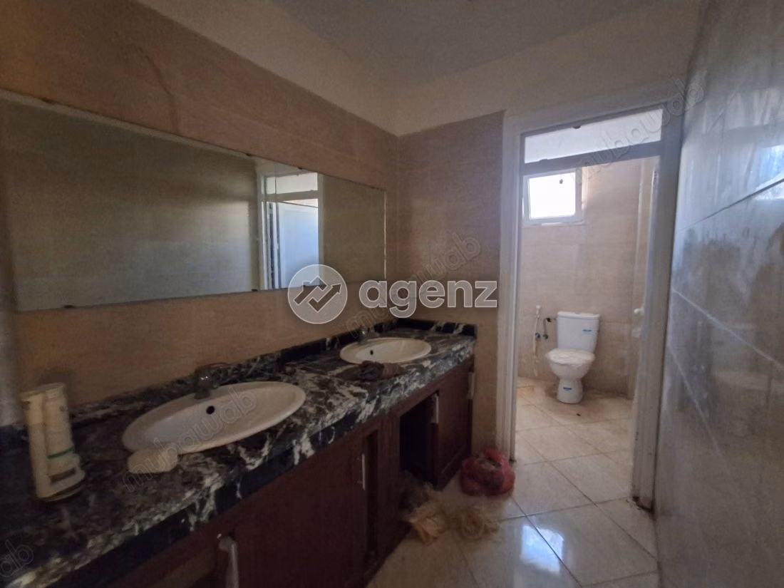 Villa in vendita 300 m², 4 camere Farah Essalam Casablanca