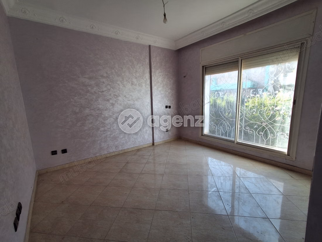 Villa in vendita 300 m², 4 camere Farah Essalam Casablanca