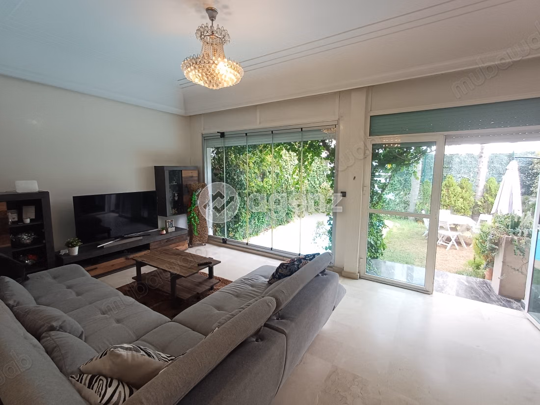 Villa in vendita 220 m², 4 camere Al Mostakbal Casablanca