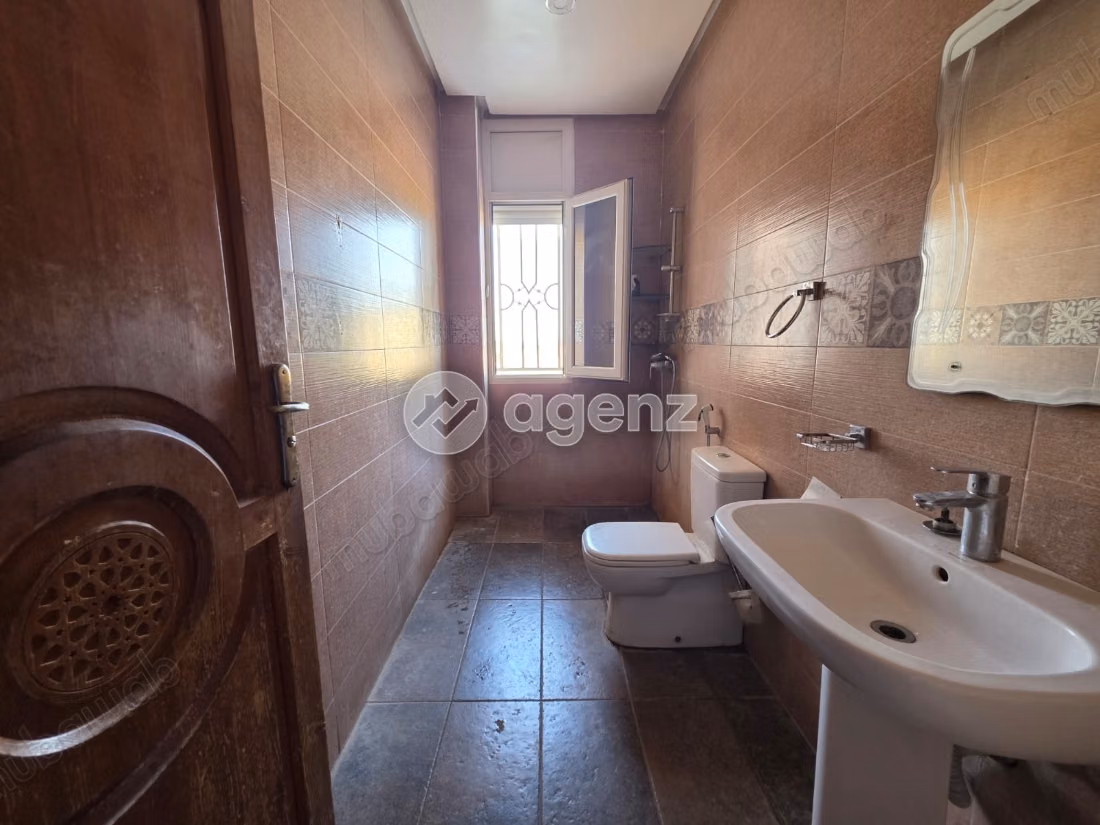 Villa en venta 598 m², 9 habitaciones Boumesmar Marrakech
