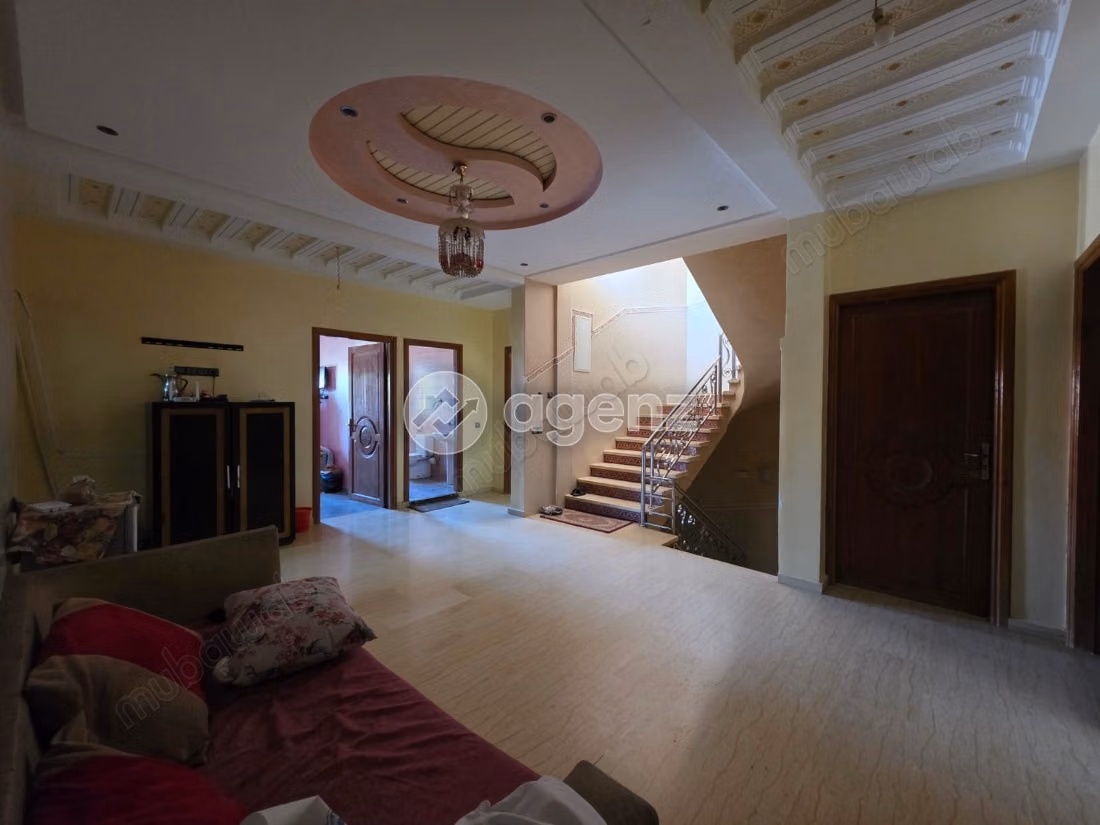 Villa en venta 598 m², 9 habitaciones Boumesmar Marrakech