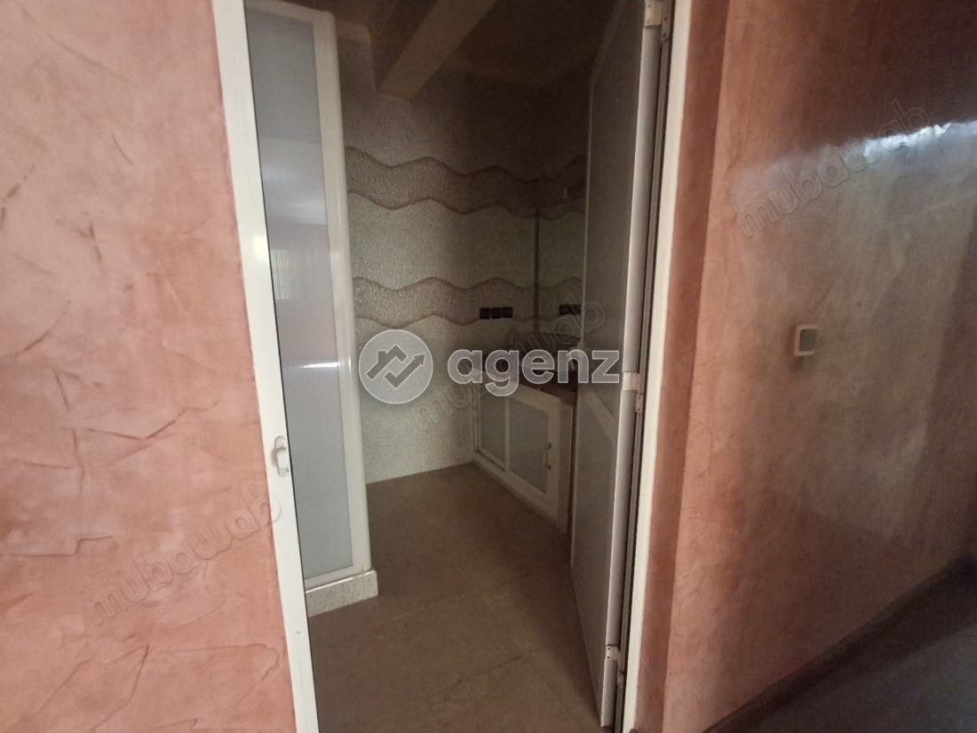 Appartamento in vendita 194 m², 3 camere Sidi Maarouf Casablanca