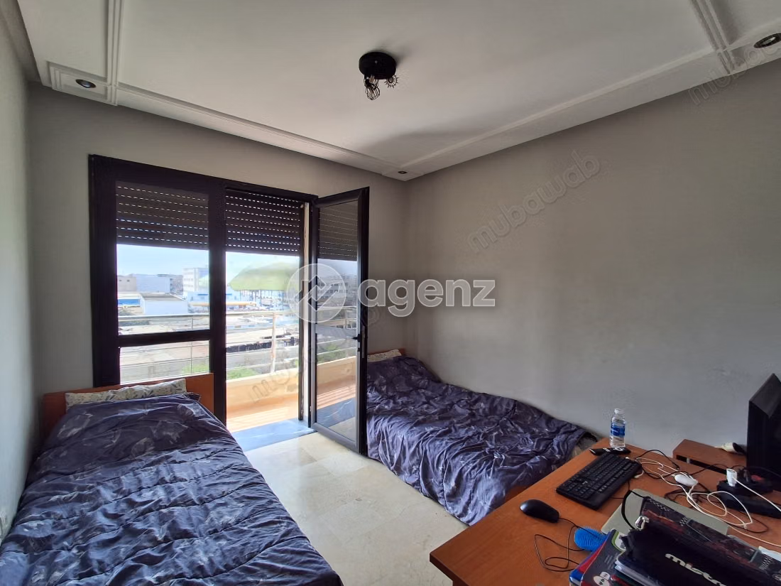 Appartement à vendre 124 m², 3 chambres 
hay chemaou 
Salé