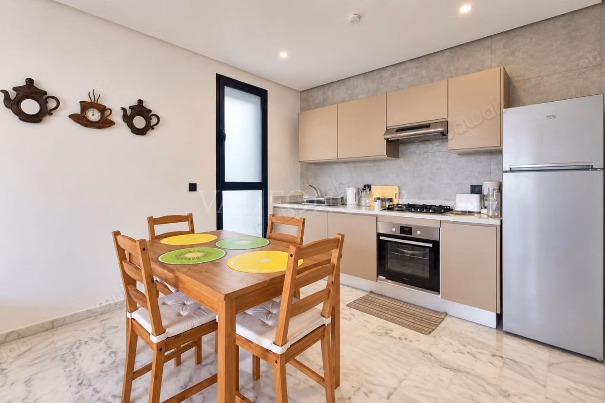 Alquiler de Estudio Moderno Amueblado Espacioso con Terraza Bouskoura