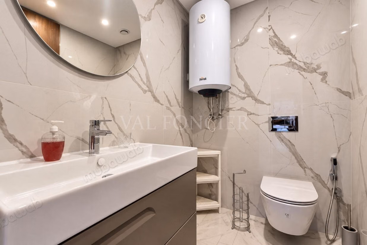 Alquiler de Estudio Moderno Amueblado Espacioso con Terraza Bouskoura