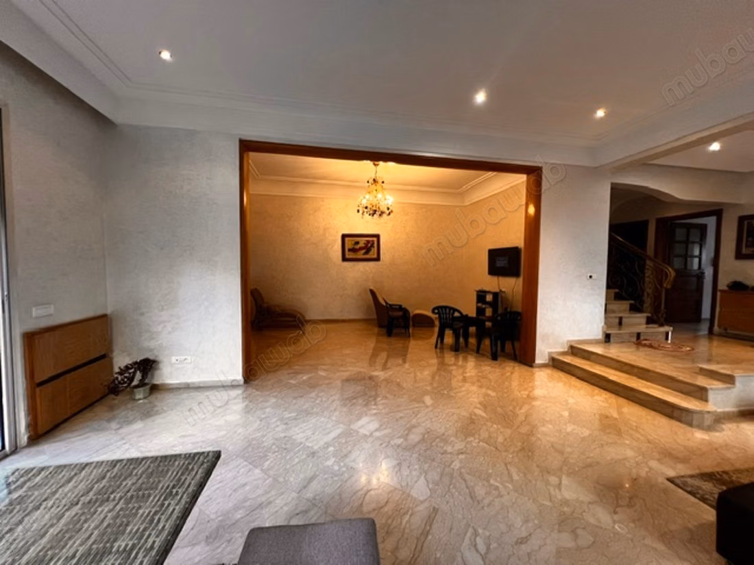 Villa te koop in een gesloten residentie Ain Diab