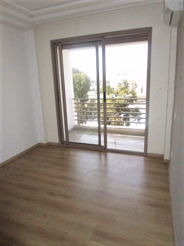 Luxe Studio 50m² in Bourgogne West Geen Uitzicht