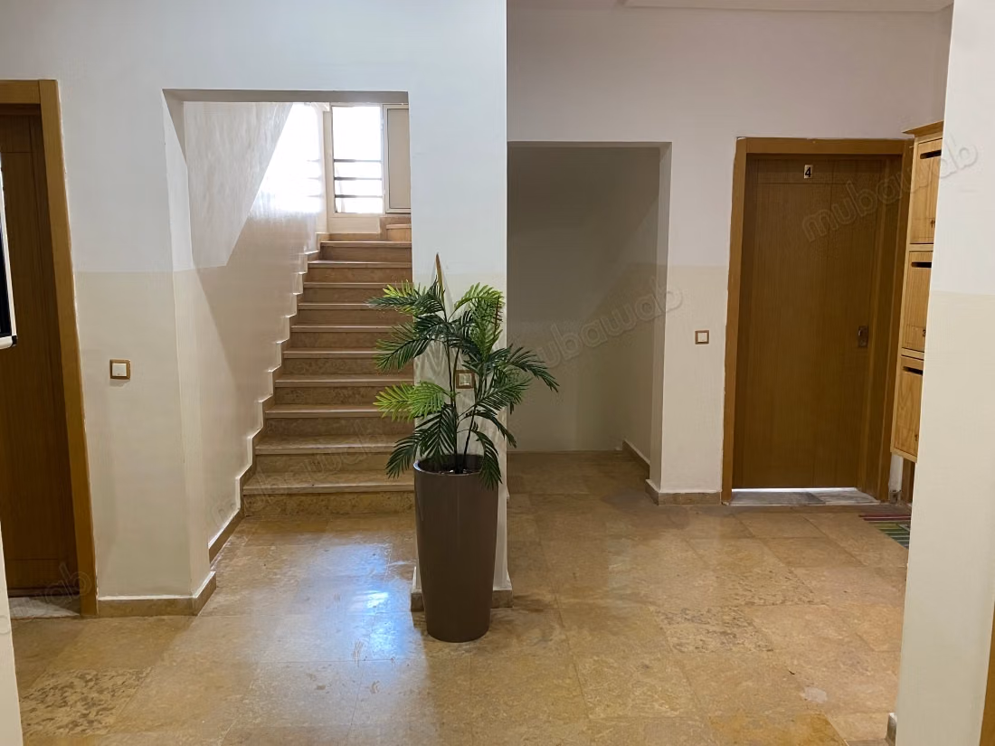 Appartamento arredato in affitto a Harhoura 2 camere