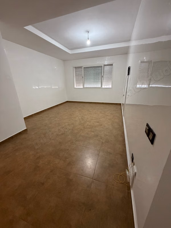 Affitta questo appartamento in boulevard Ibn Tachfine. Superficie di 80 m². Ascensore e terrazza