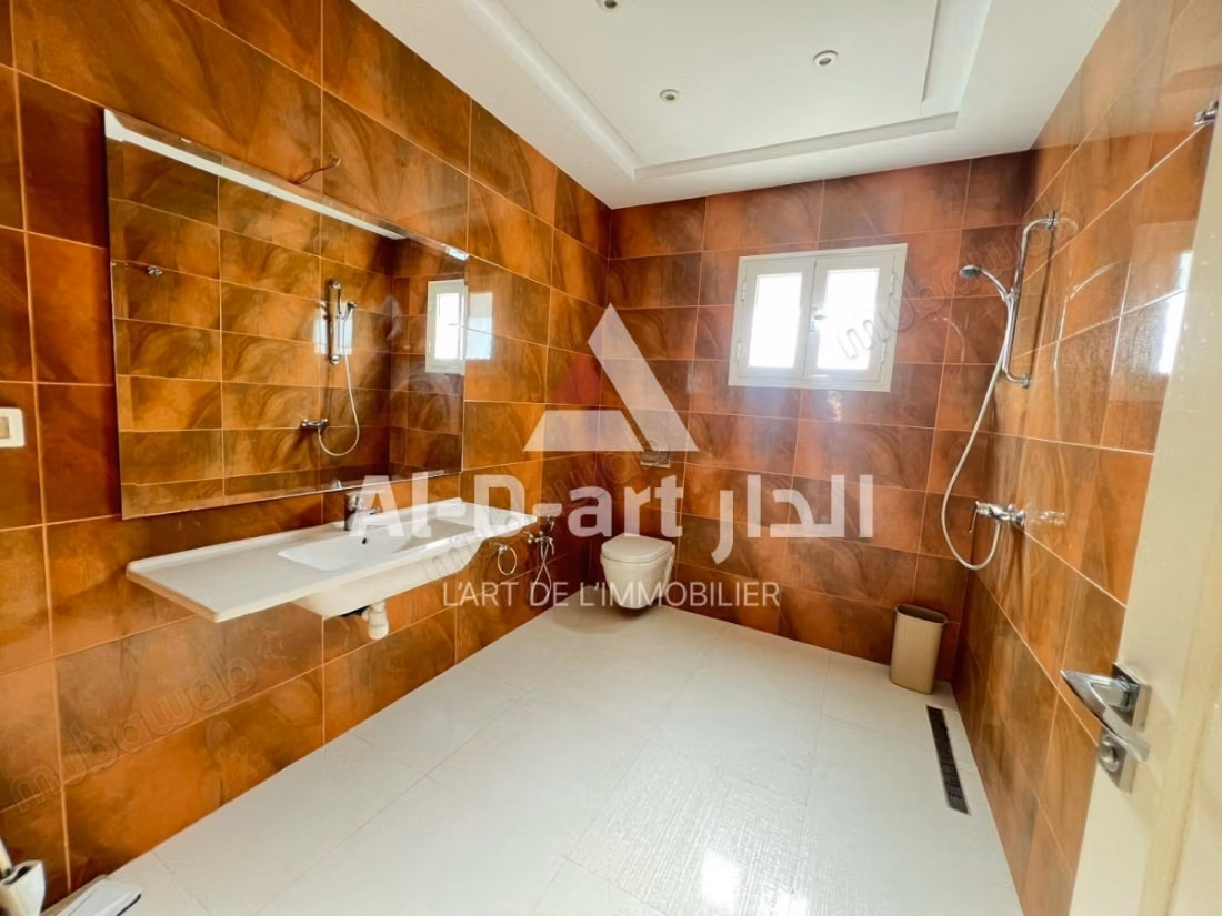 Un appartement s2 vide pour la location annuelle
