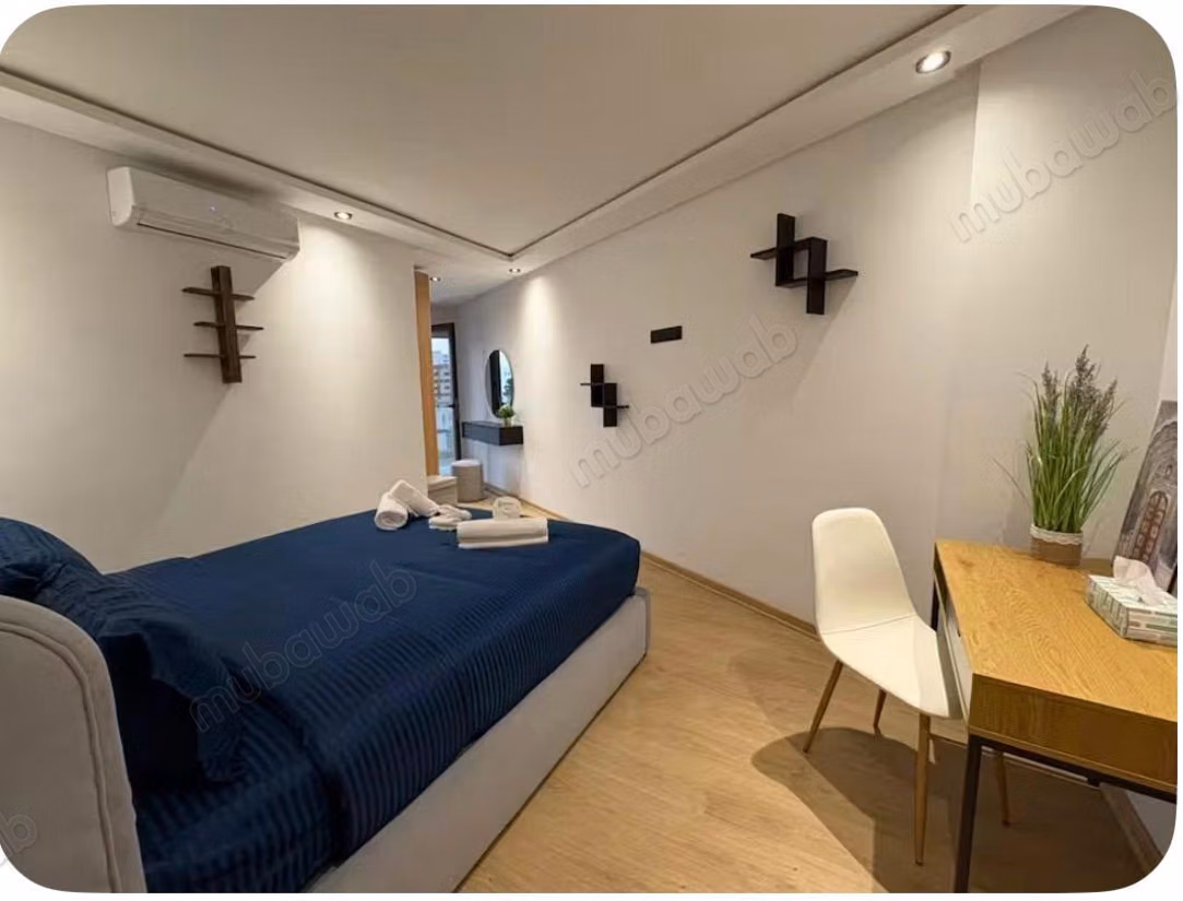 In vendita - studio arredato, gli ospedali