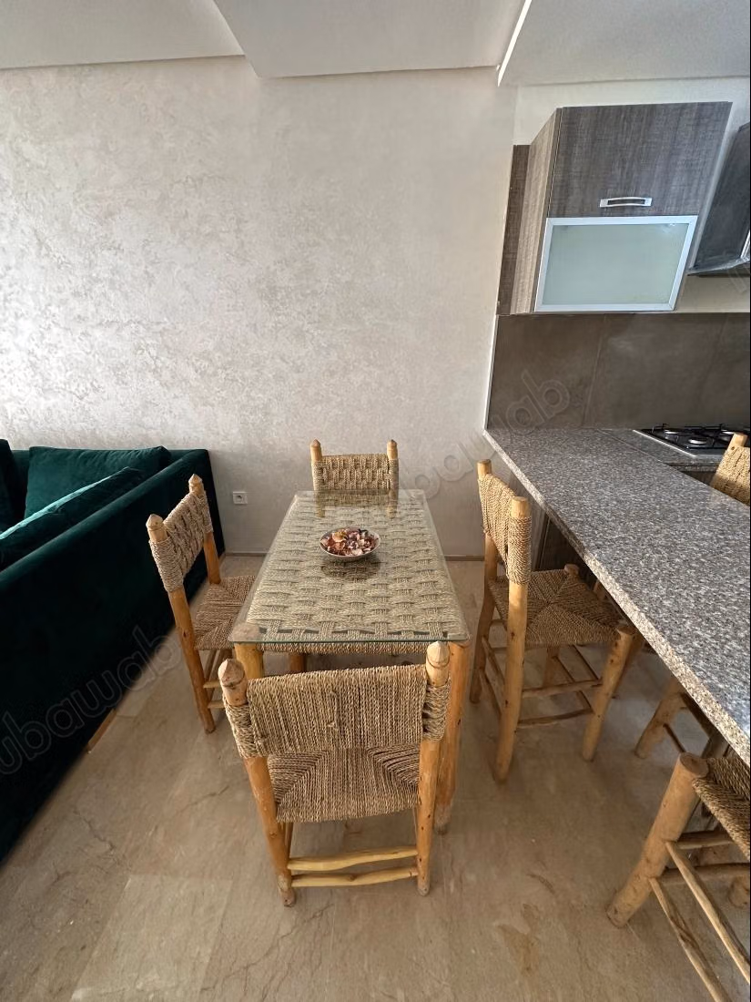 Affitta questo appartamento a Guéliz. Superficie totale 76 m². Arredato