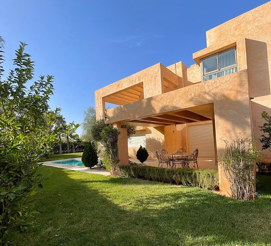 Bella villa arredata per famiglie a Prestigia