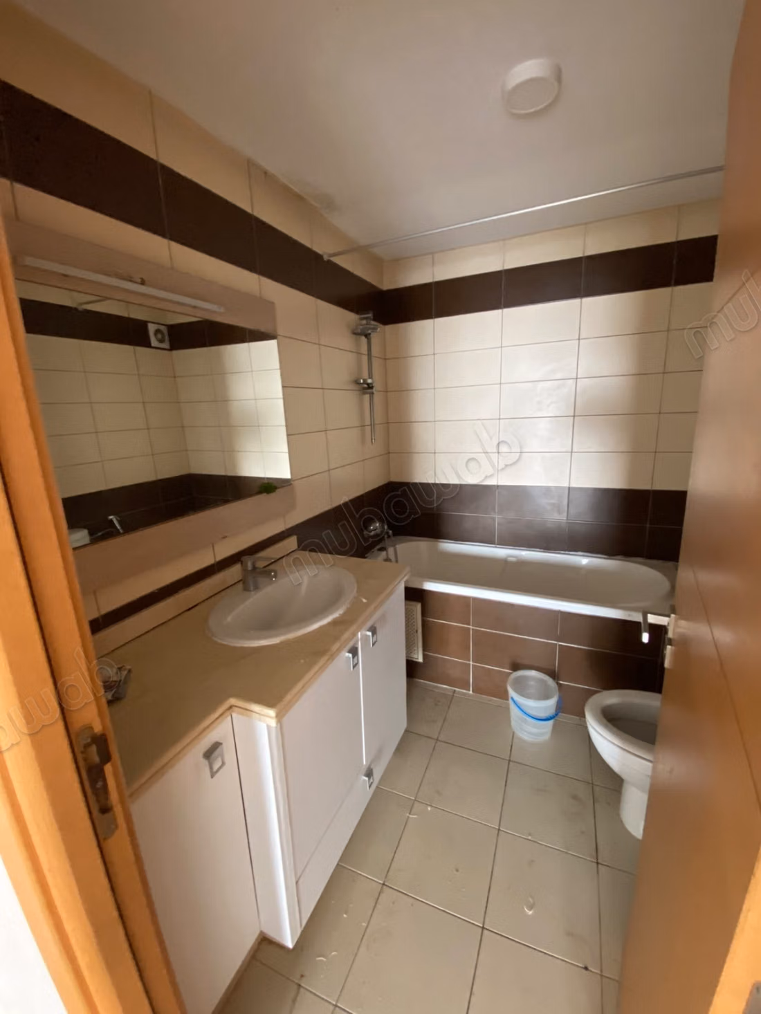 For rent - empty apartment, Mohammedia