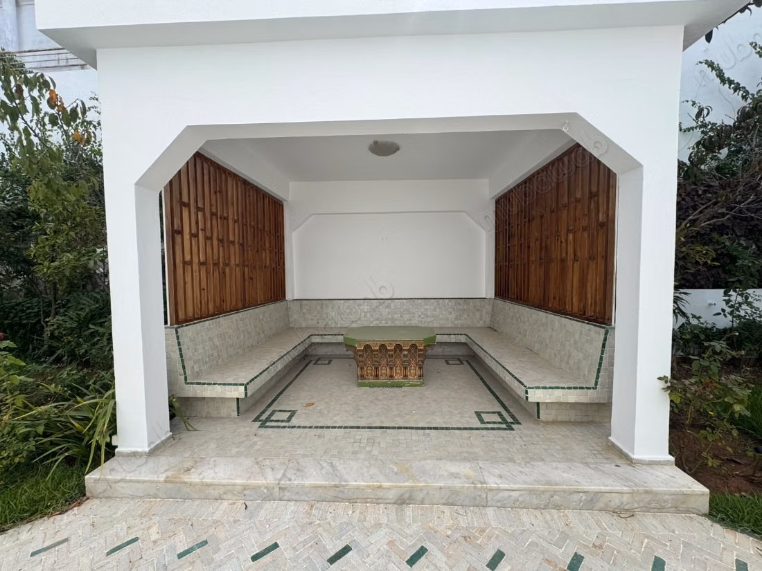 Huur villa met 4 slaapkamers in Anfa