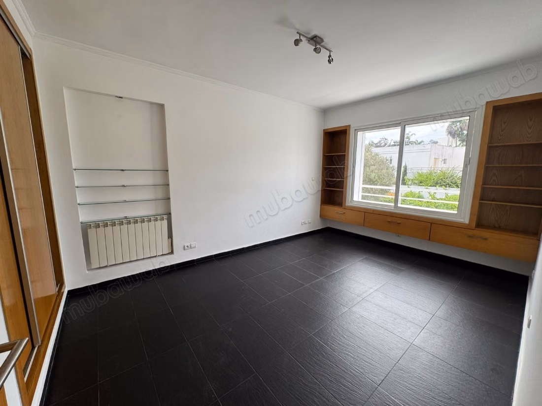 Huur villa met 4 slaapkamers in Anfa