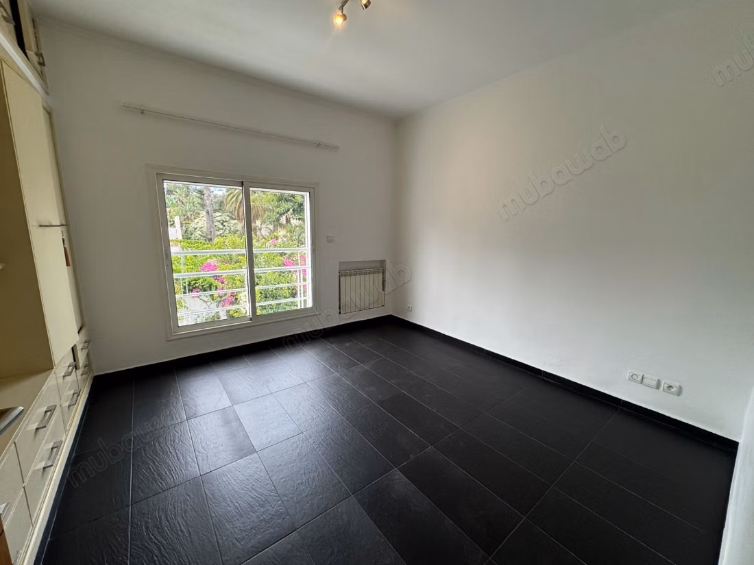 Huur villa met 4 slaapkamers in Anfa