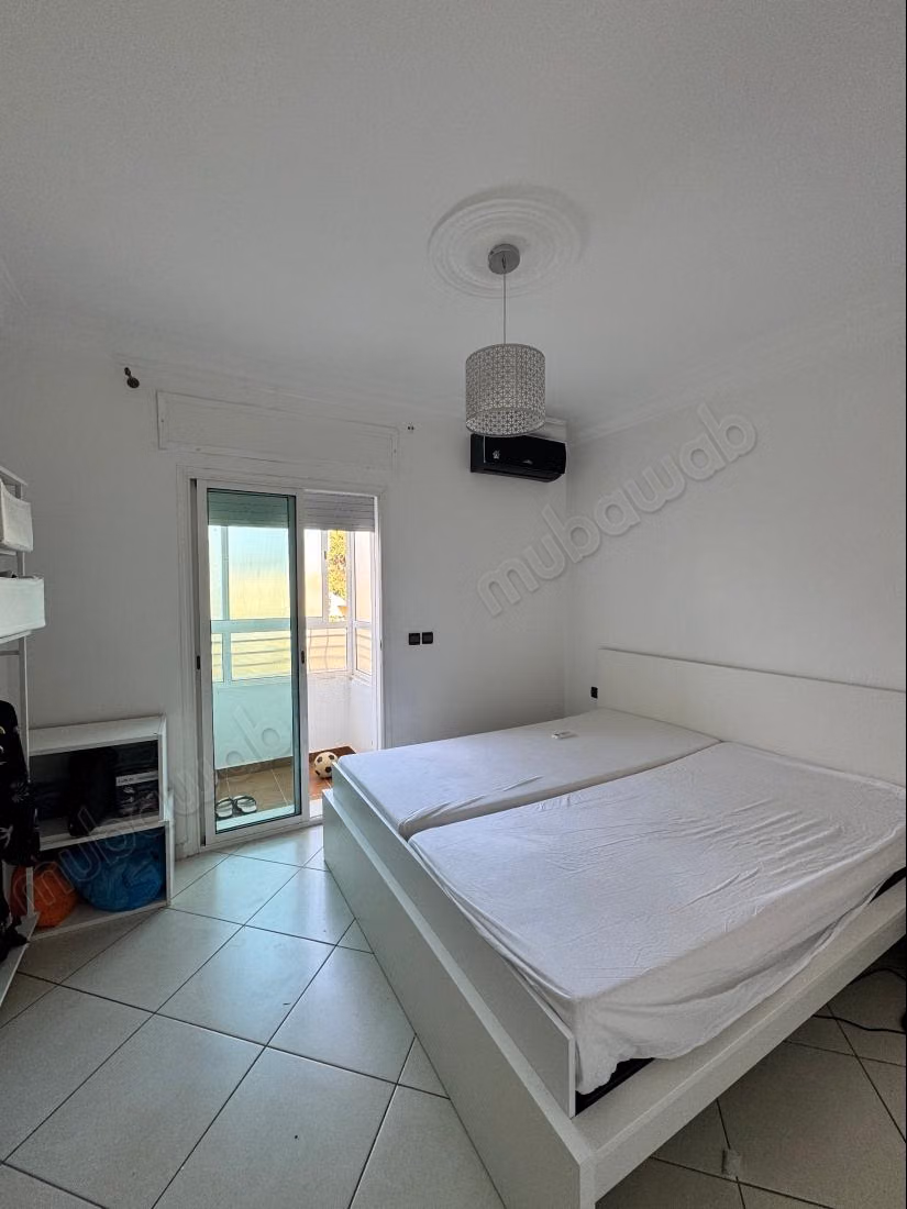 Studio te koop in Valfleuri met garage