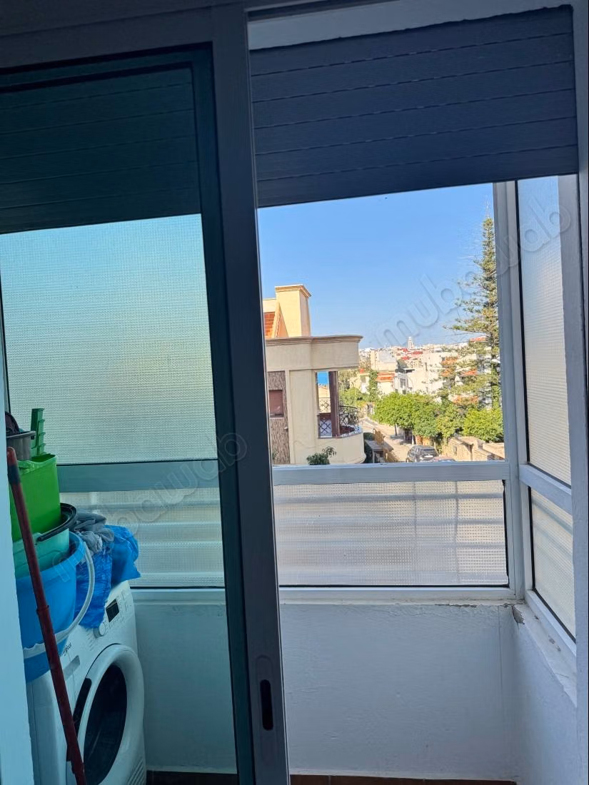 Studio te koop in Valfleuri met garage
