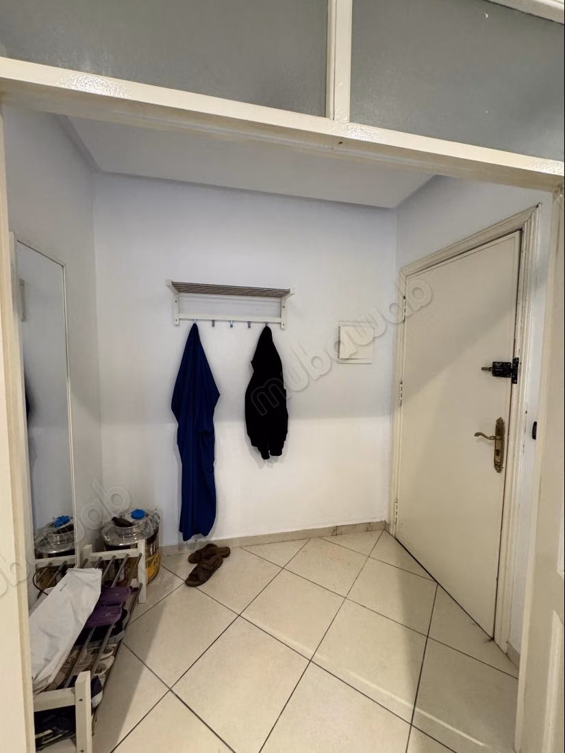 Studio te koop in Valfleuri met garage