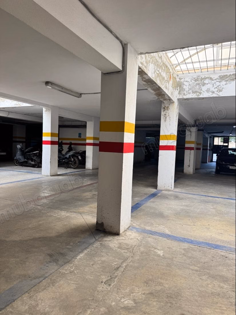 Studio te koop in Valfleuri met garage