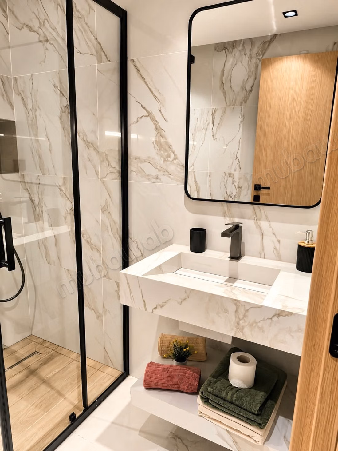 A Fabulous and Luxurious New S1 of Very High Standing
