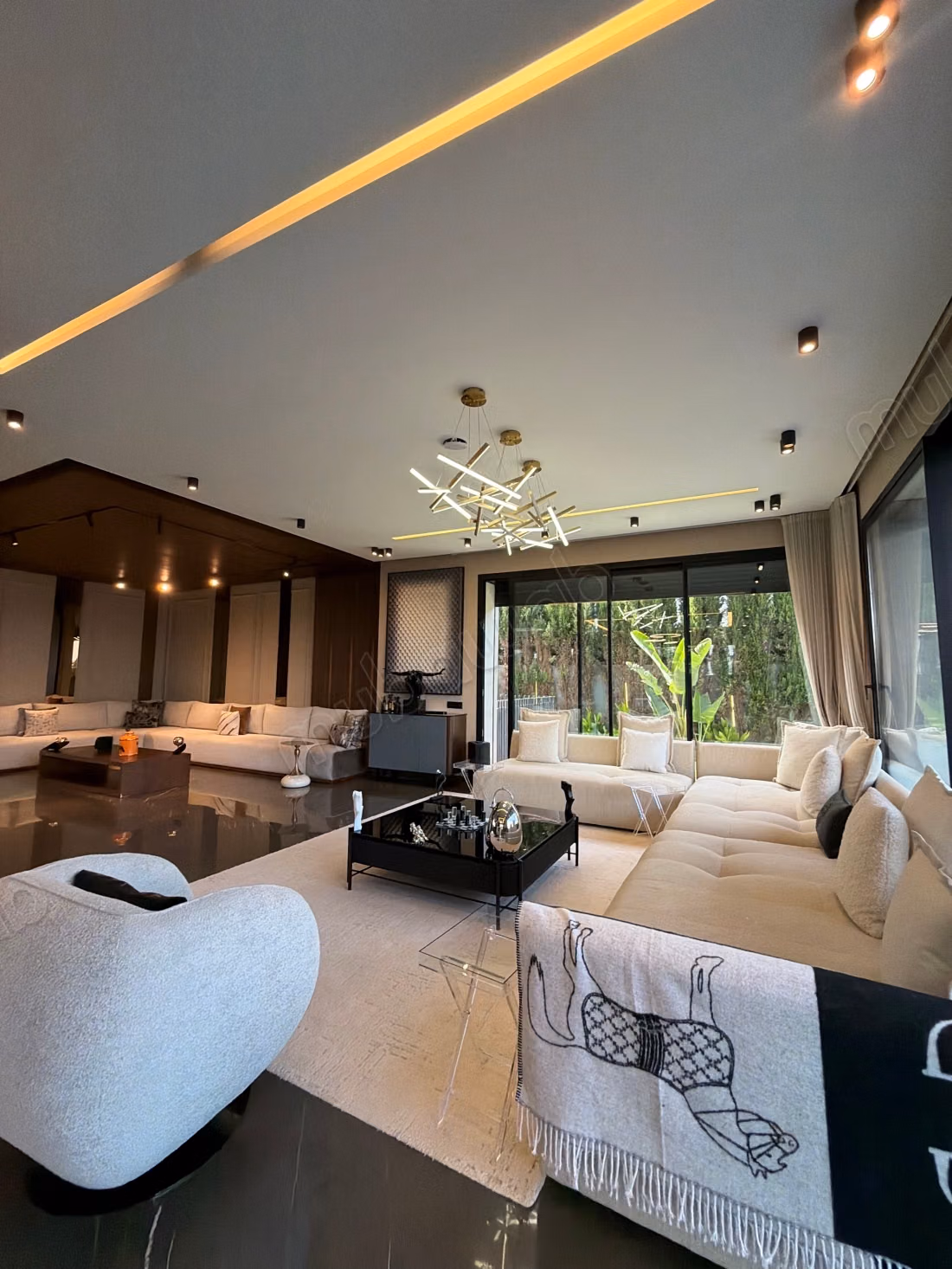Casa favolosa in vendita. 4 belle camere con vista oceano
