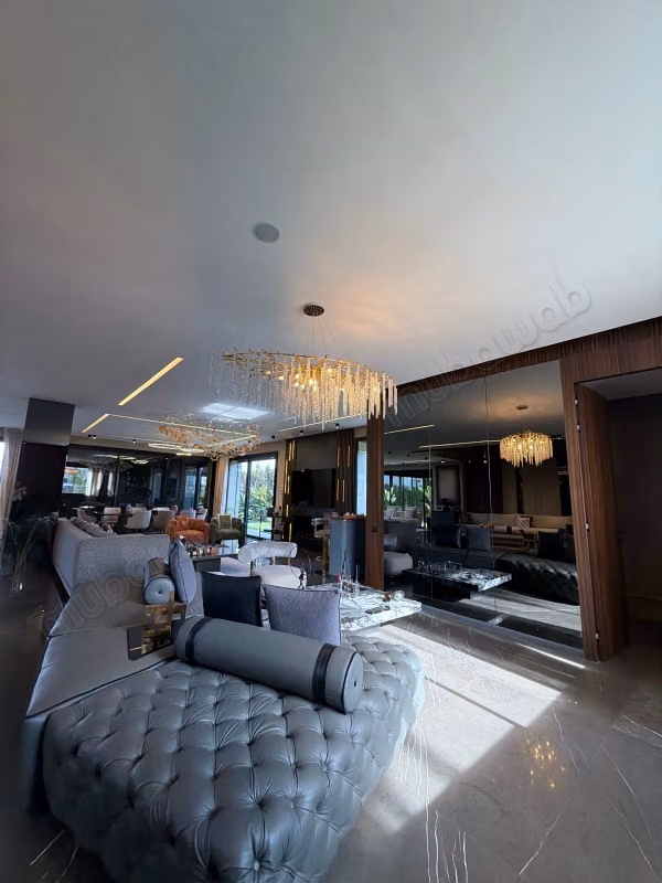 Fabulous house for sale. 4 beautiful rooms ocean view
