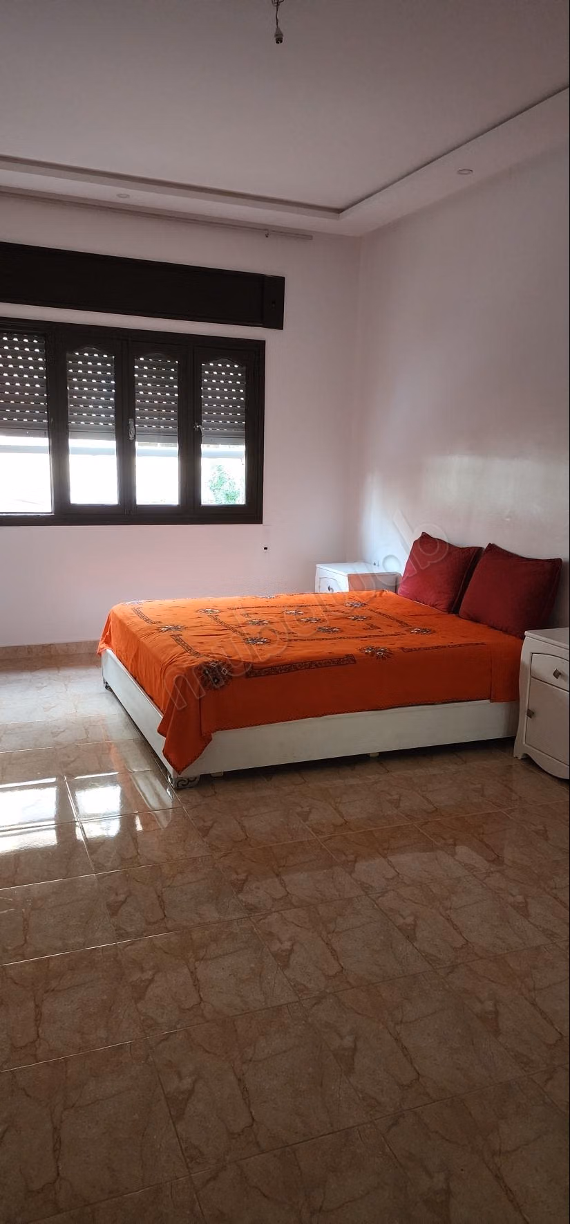 Furnished apartment in Branes 2