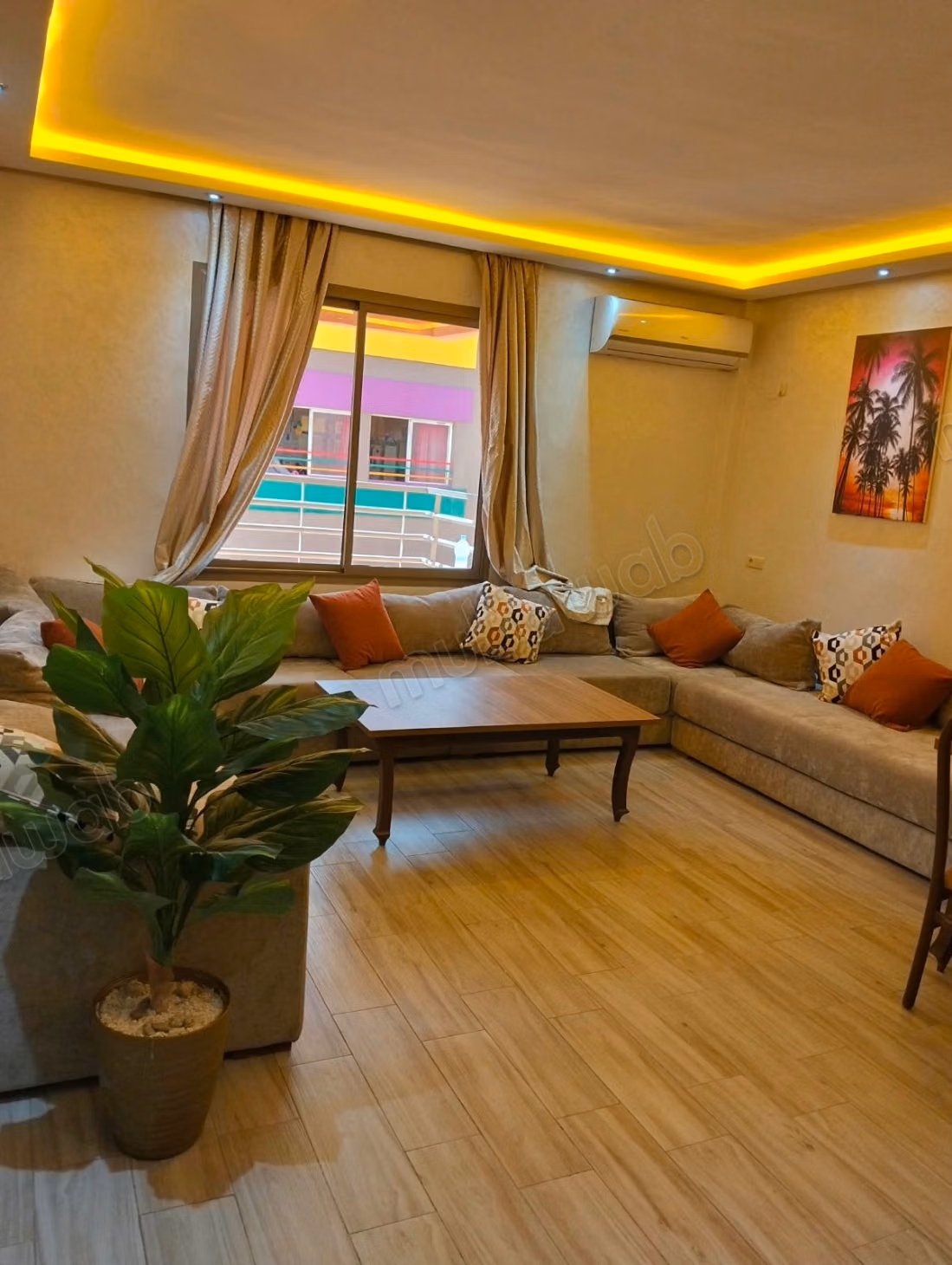 Appartement te huur in de wijk "Les Portes de Marrakech". 2 kamers. Gemeubileerd