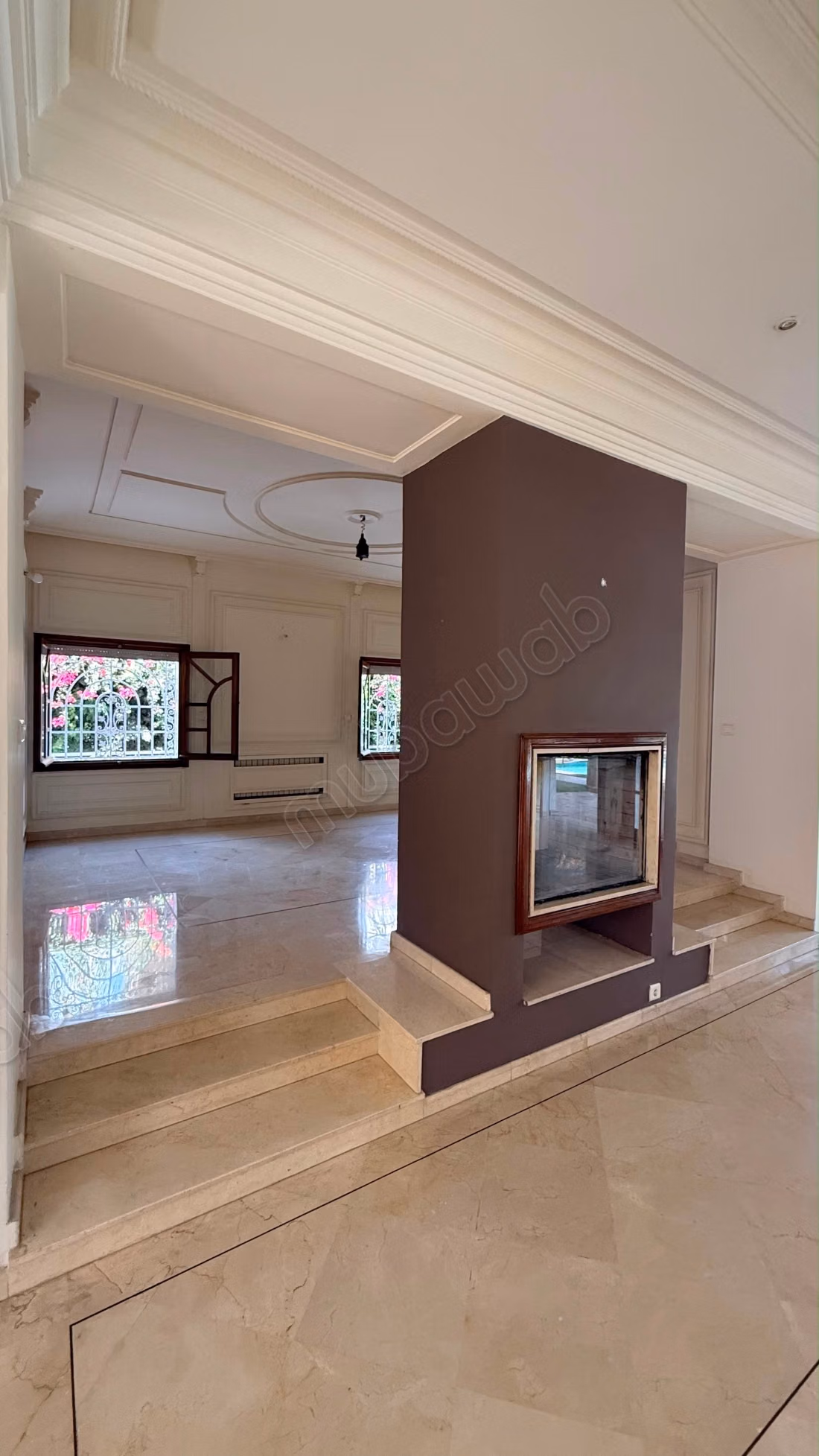 Luxury villa for rent in Souissi. 4 bedrooms. Pool and fireplace