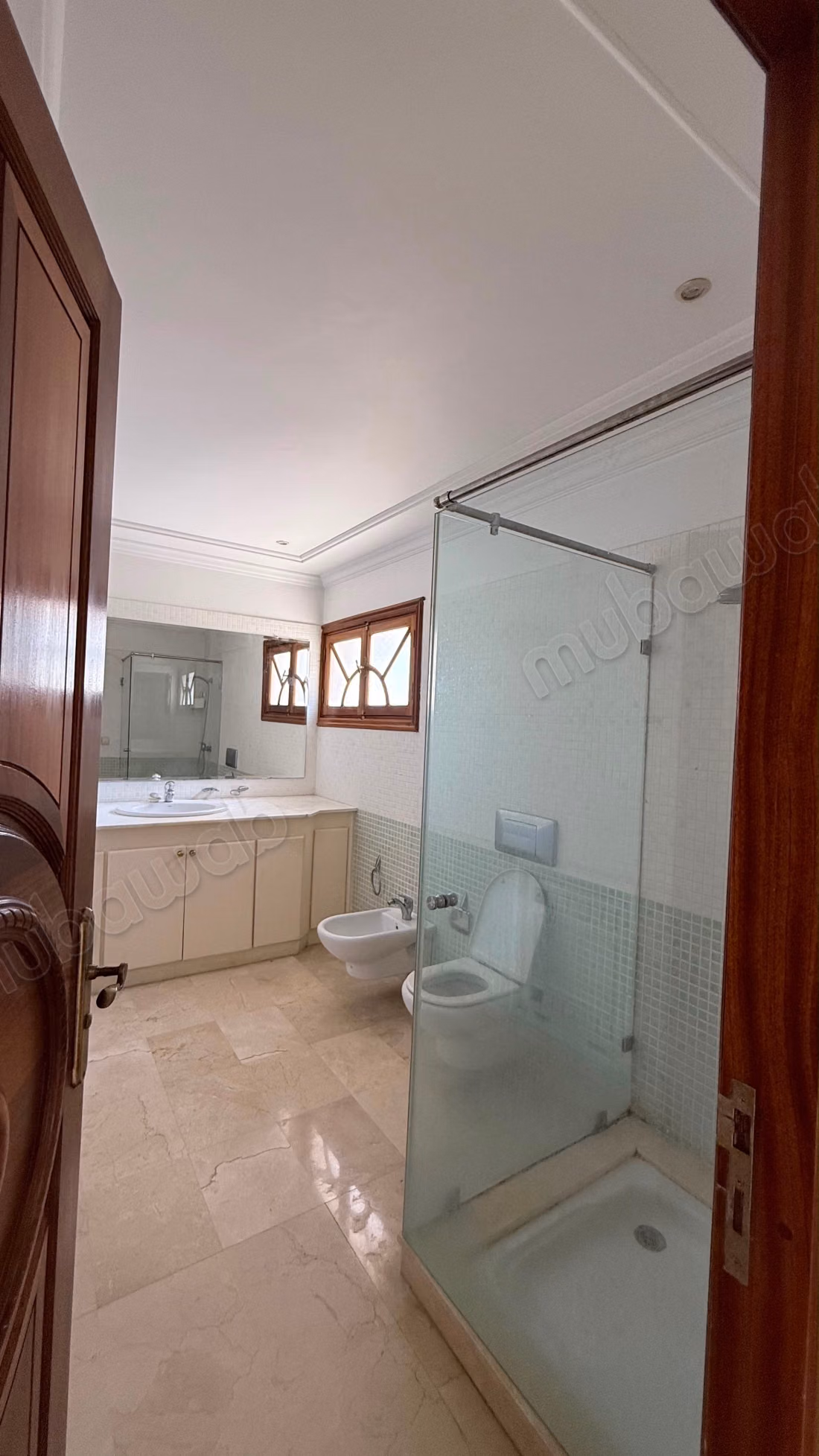 Luxury villa for rent in Souissi. 4 bedrooms. Pool and fireplace