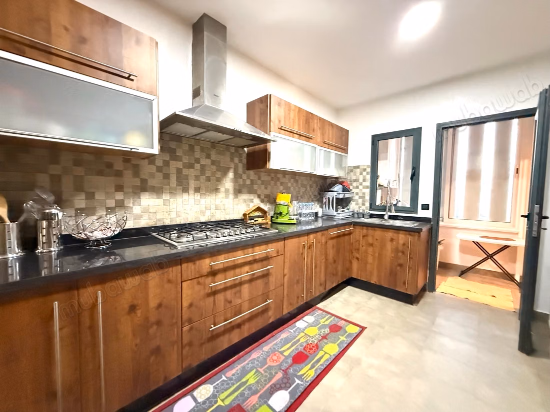 Bouskoura Groene Stad Gemeubileerd Appartement van 180 m² te Huur, Uitzicht op Golf