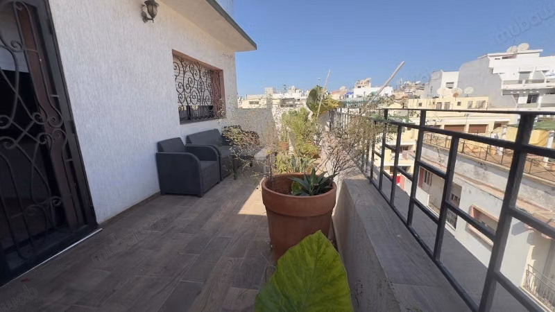 Appart meublé avec terrasse à louer plein Racine