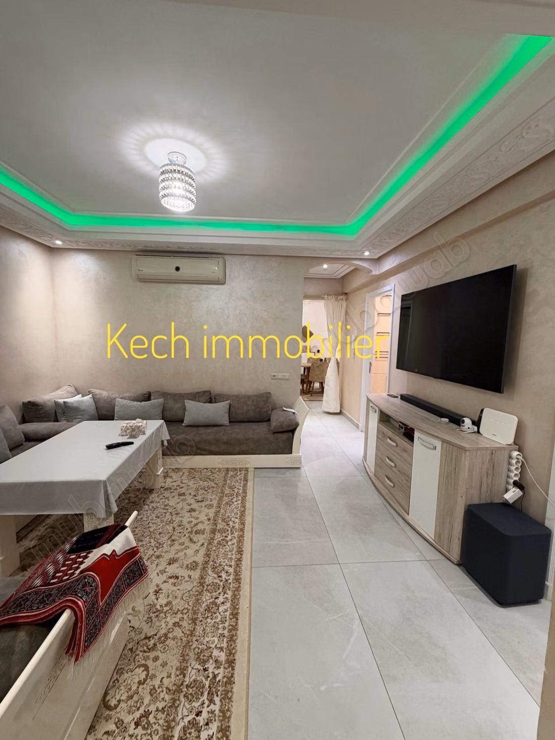 Sell apartment on Route de Safi. Total area 117 m². Parking and elevator