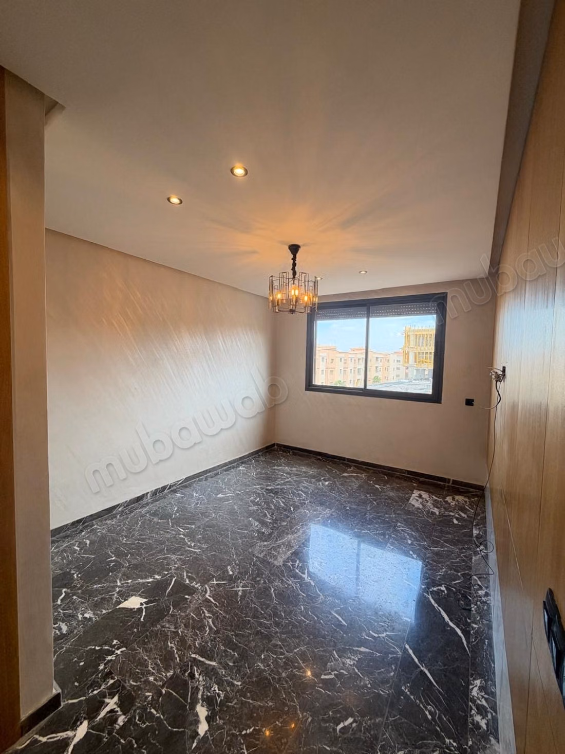 Joli appartement 2 chambres vide location
