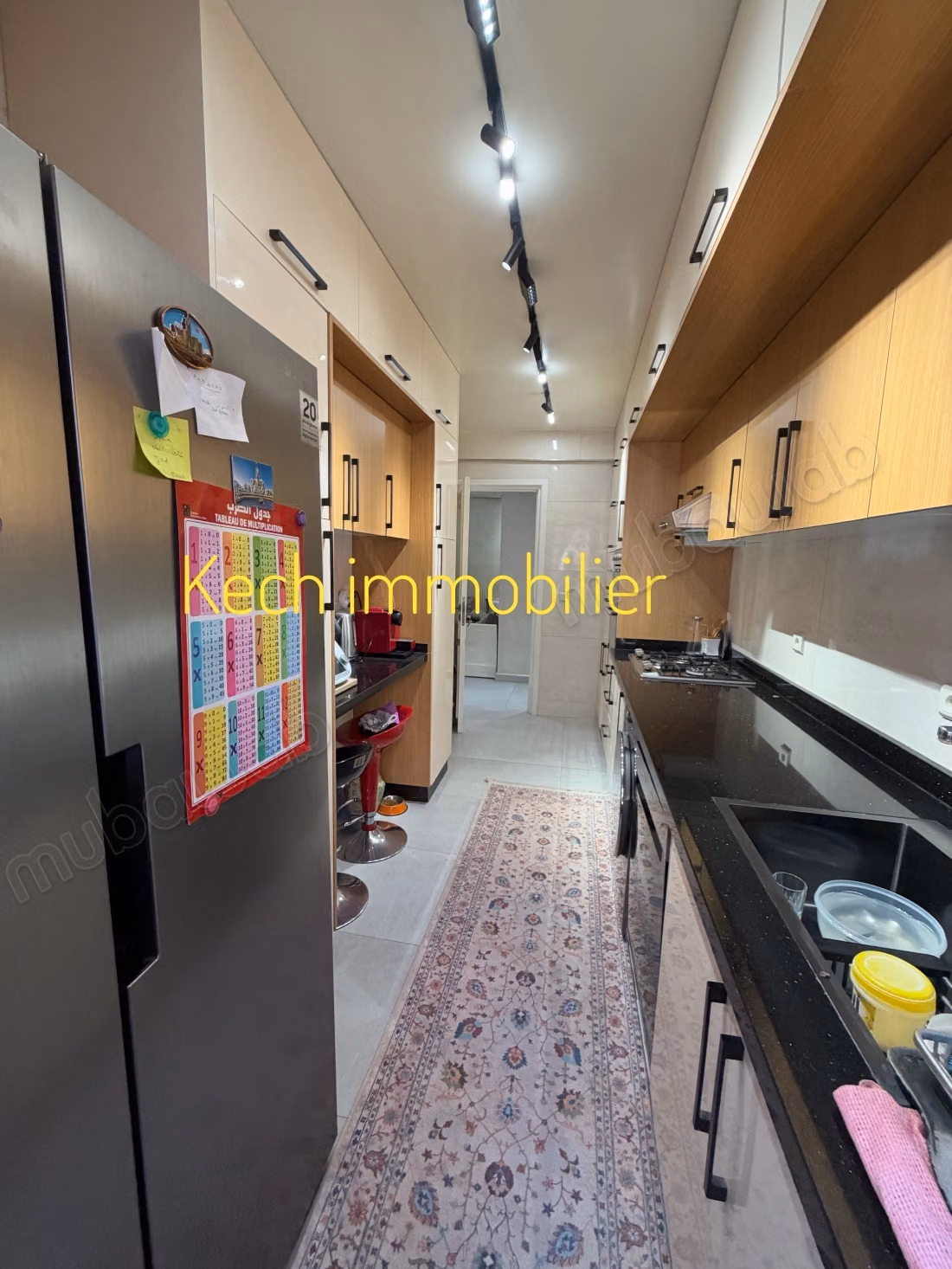 Sell apartment on Route de Safi. Total area 117 m². Parking and elevator