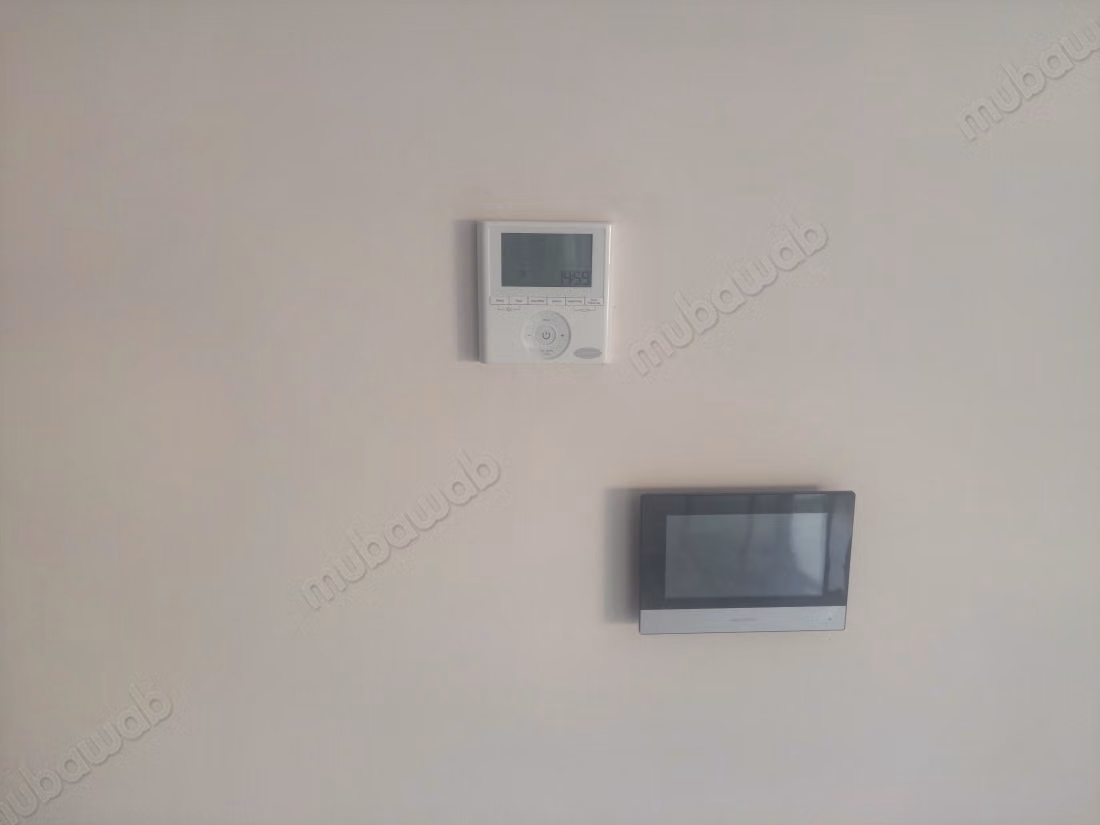 Affitta questo appartamento a Racine Extension. 3 camere confortevoli. Ascensore e terrazza