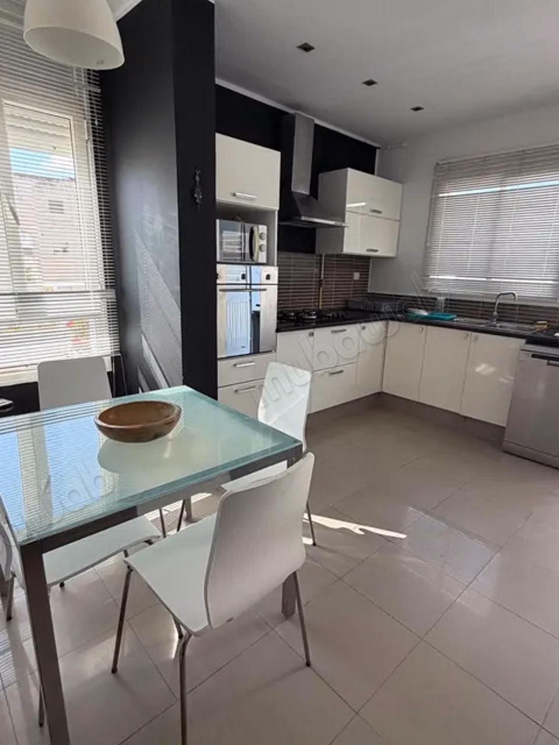 Duplex S3 arredato in Cité Wahat di alta qualità