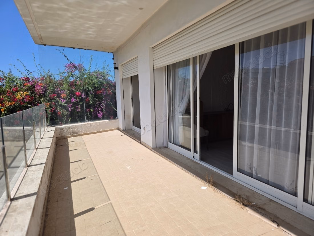 Villa avec piscine au CIL