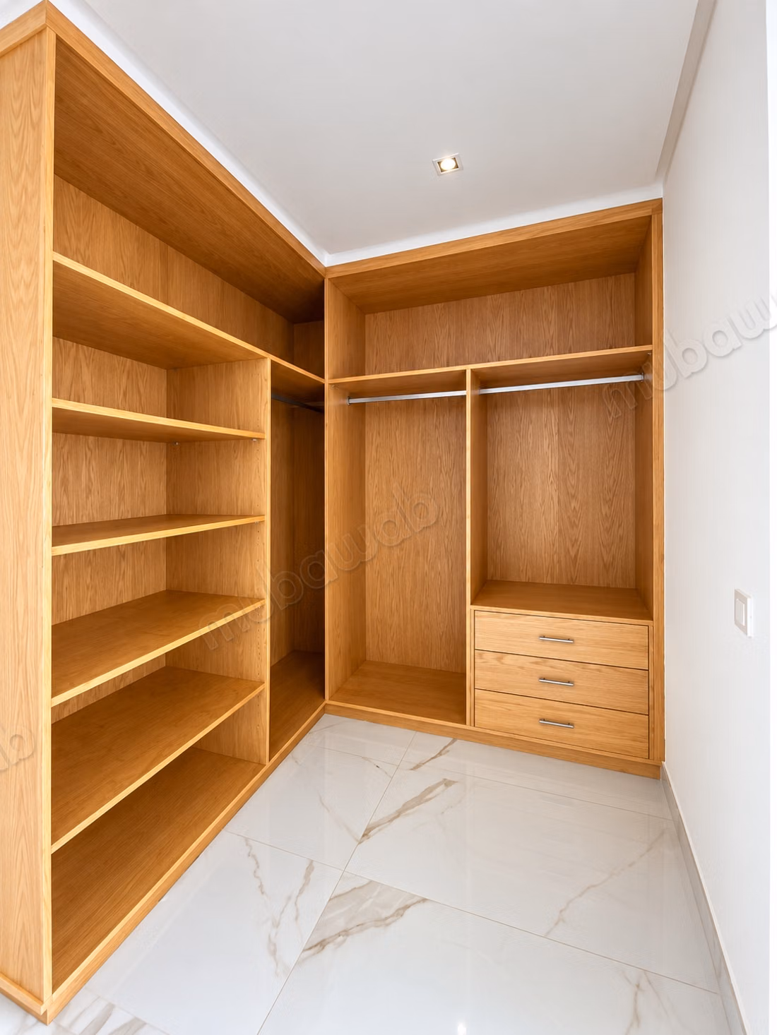 Appartement F3 vide à louer – Souissi, Rabat