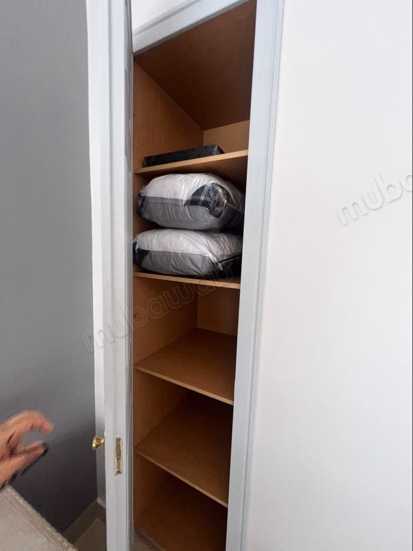 Racine: appartement à louer Meublé Surface totale 163 m². 3 chambres 3 salles de bain