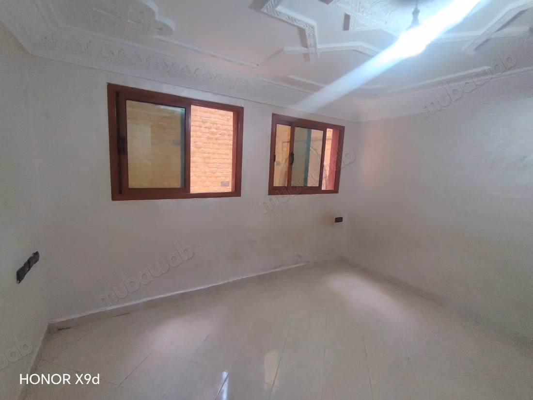 Etg villa al baiyda al qods bernoussi 3700 dh
