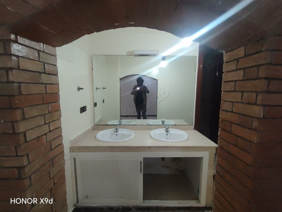 Etg villa al baiyda al qods bernoussi 3700 dh