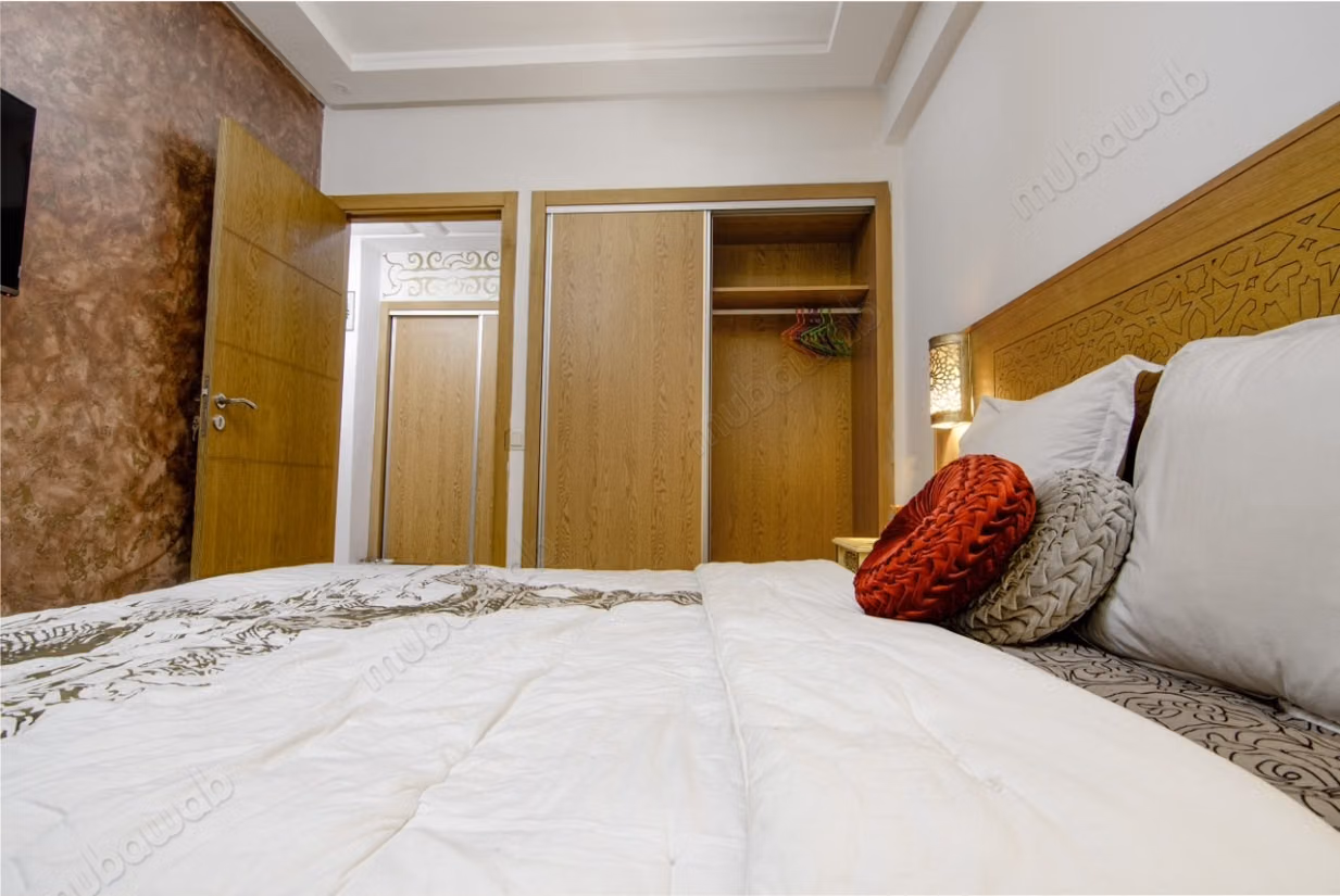 Monolocale ben arredato in affitto a Hivernage