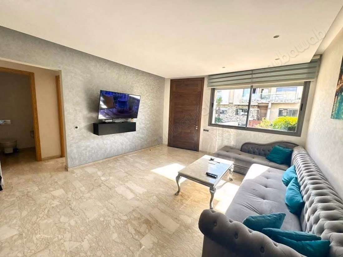 Stupenda villa con piscina nella residenza Anfa 3