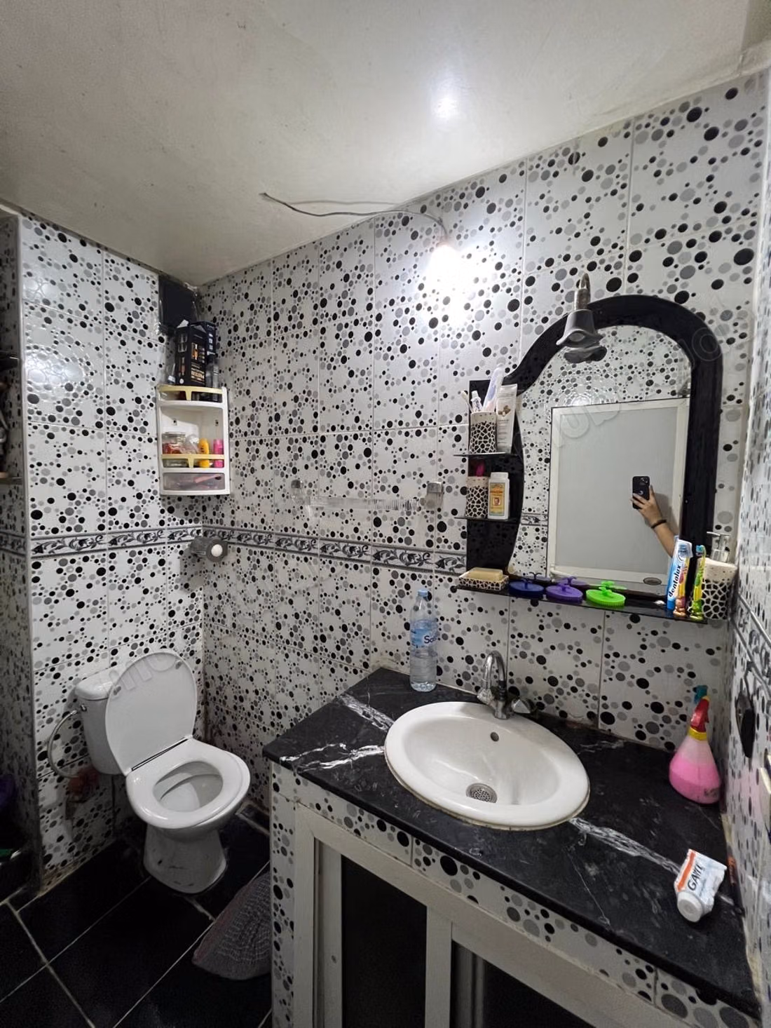 Appartement te koop in Oulfa. Oppervlakte 56 m². Traditionele Marokkaanse lounge, beveiligde residentie