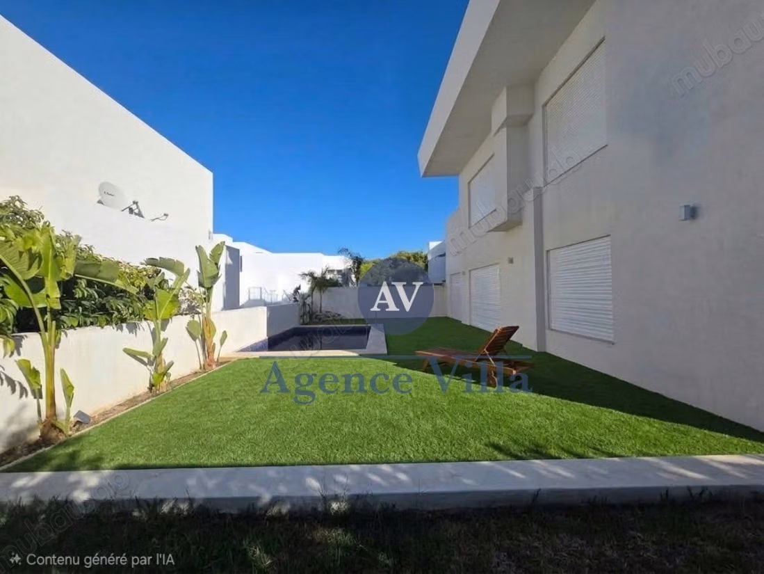 In affitto duplex S4 con piscina e vista mare