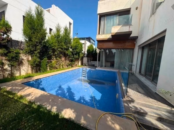 Villa amueblada en Anfa 4, Dar Bouazza
